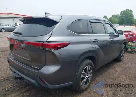 2021 Toyota Highlander Xle from USA, damaged, VIN 5TDGZRBHXMS547078